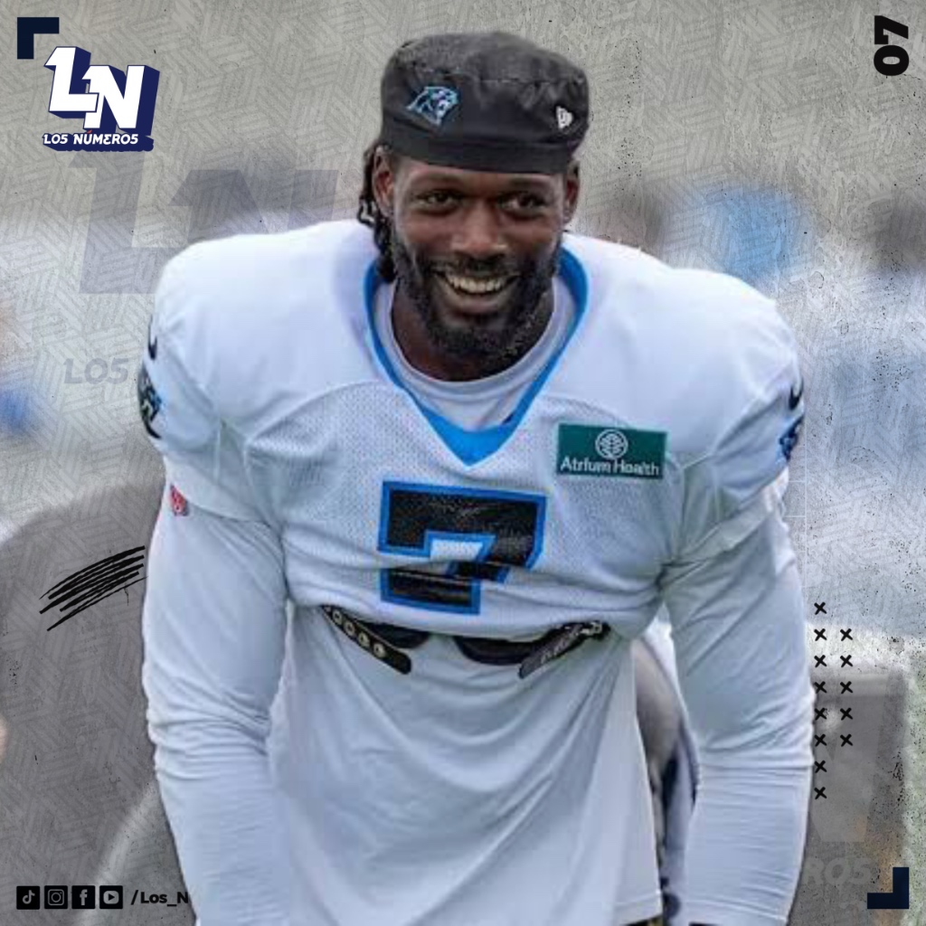 Panteras de Carolina corta a su corredor Jadeveon Clowney