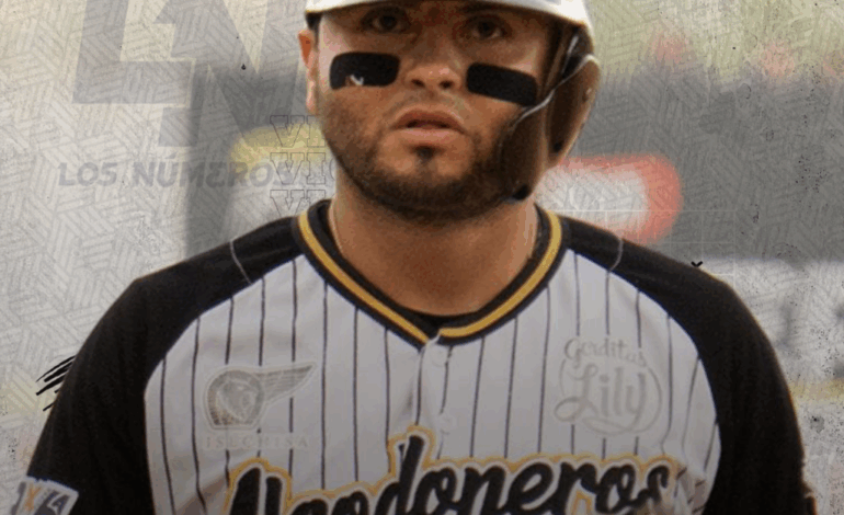 DELICIAS SE PONE A UN JUEGO DE SEMIS