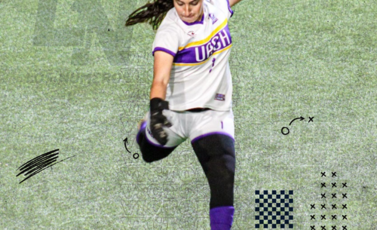 Adelitas comparte la cima de la LFRF