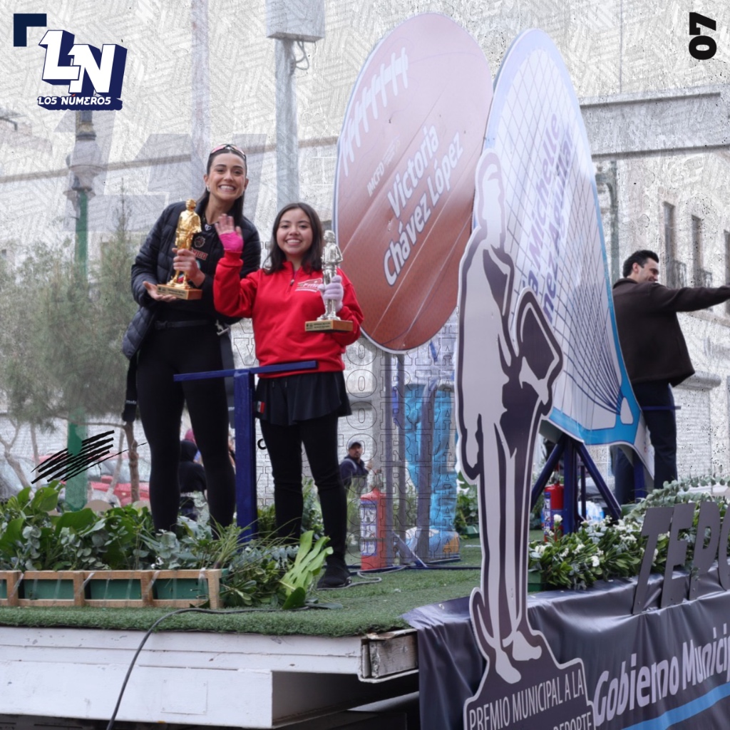 Desfilan ganadores del Teporaca 2026